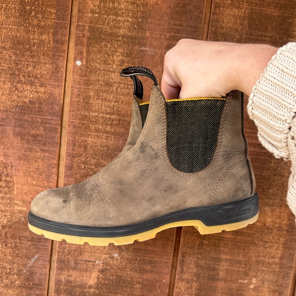 Women’s Blundstone boots